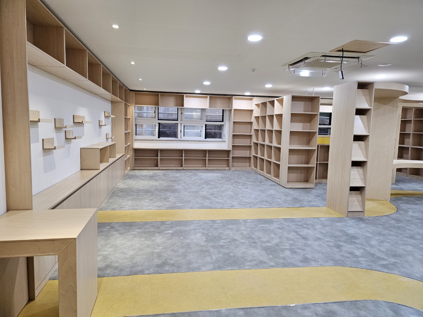 대은초등학교 도서관 리모델링 이미지 6